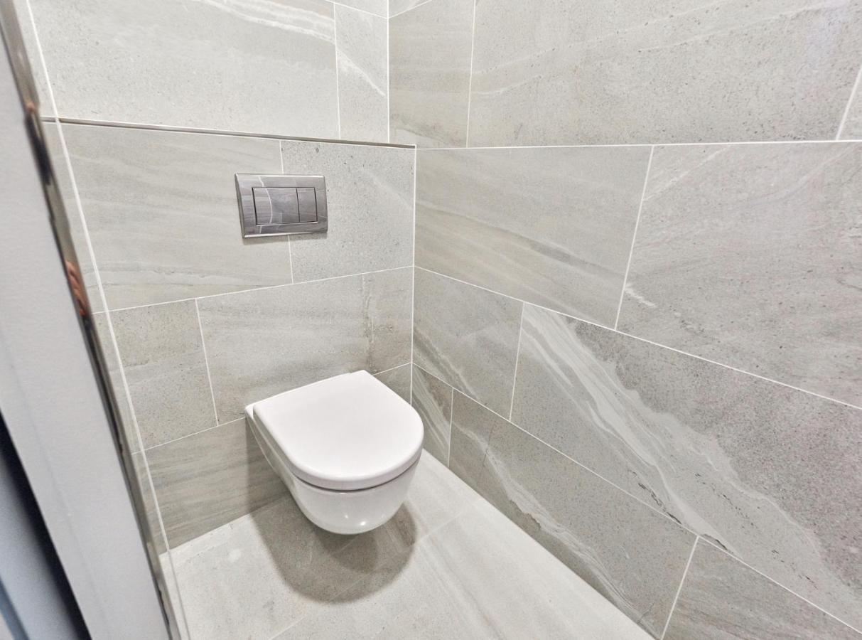 Apartments Harfa Prága Kültér fotó